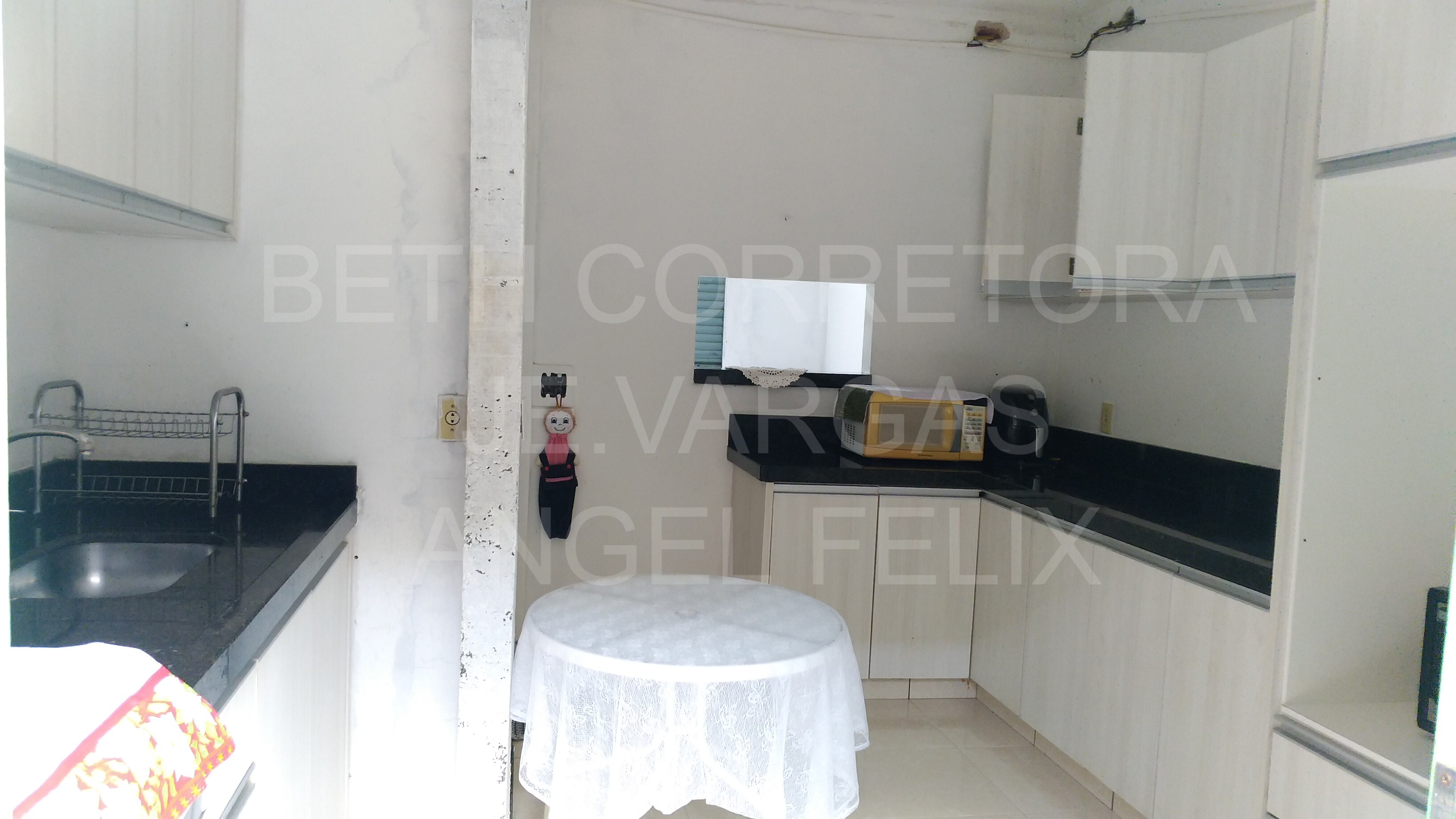 Sobrado à venda com 3 quartos, 220m² - Foto 3