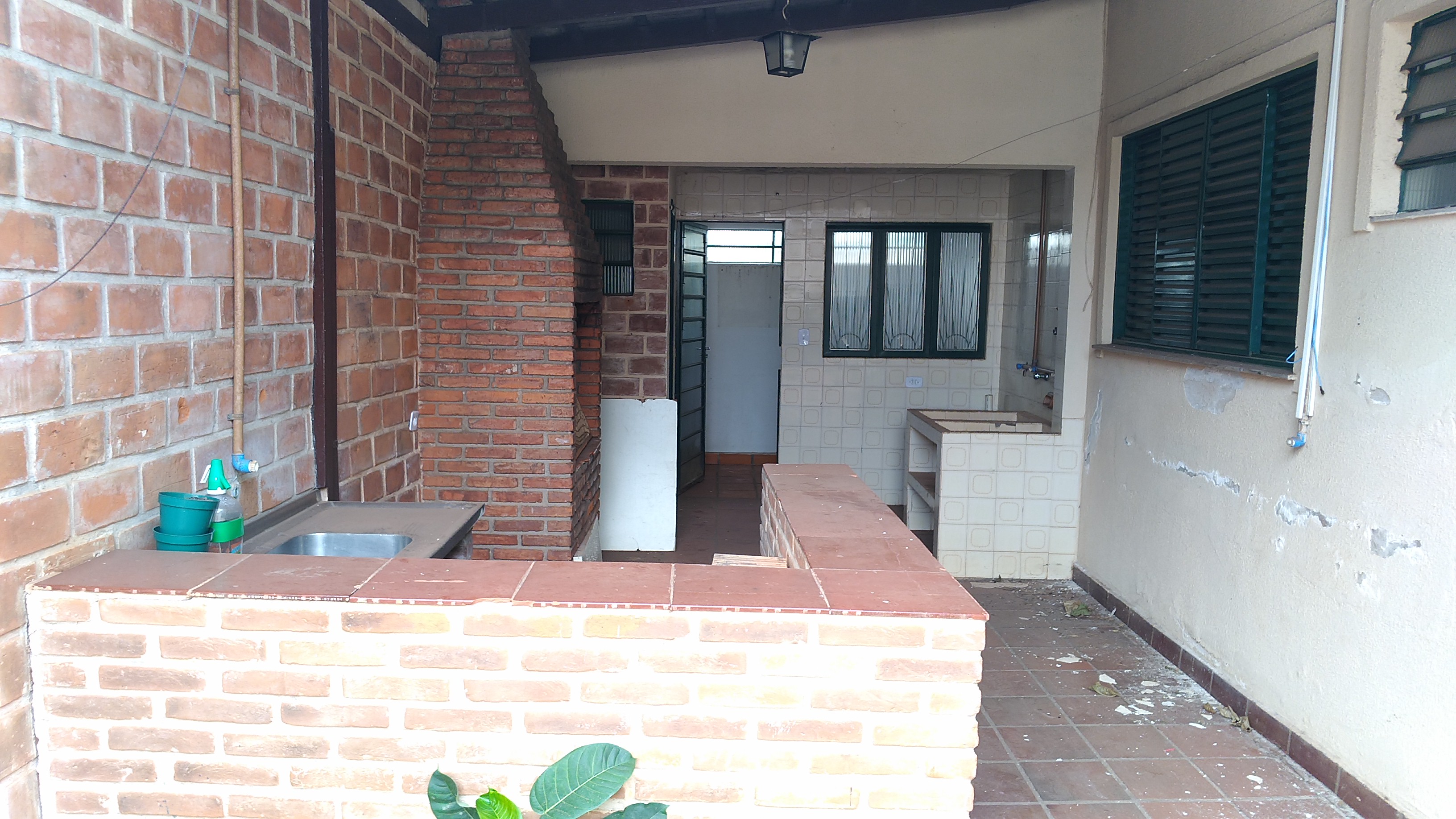 Sobrado à venda com 7 quartos, 166m² - Foto 2