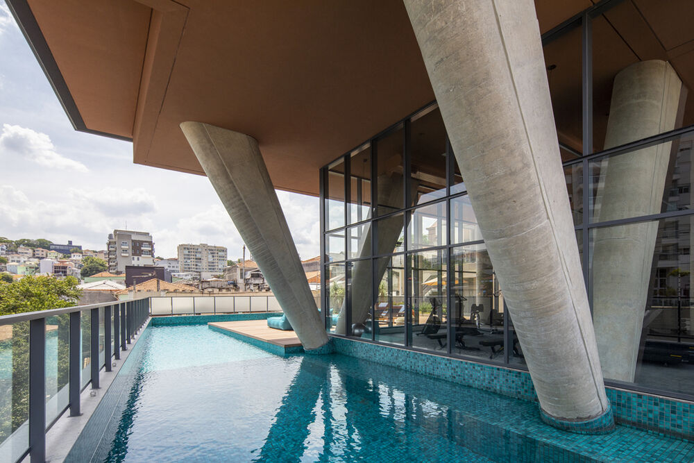 Cobertura, 3 quartos, 254 m² - Foto 2