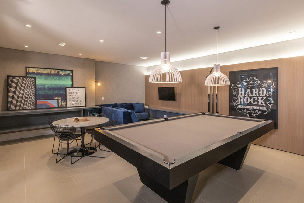 Apartamento à venda com 2 quartos, 162m² - Foto 2