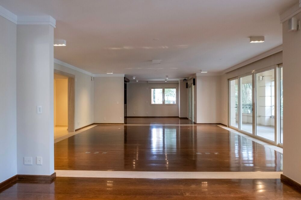 Apartamento à venda com 3 quartos, 306m² - Foto 2