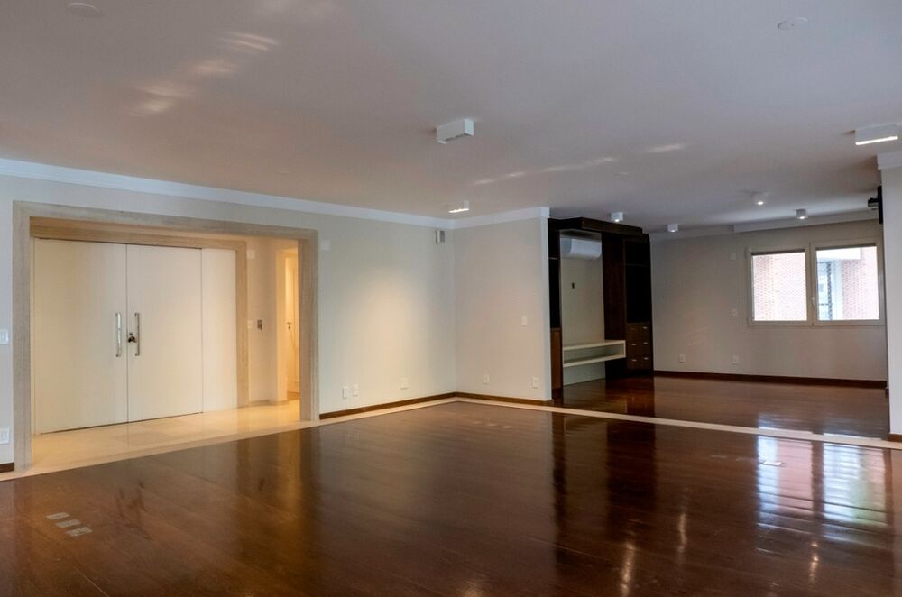Apartamento à venda com 3 quartos, 306m² - Foto 4