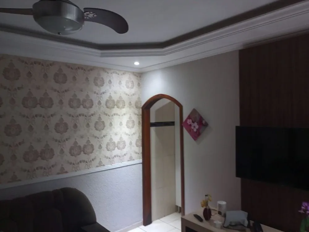 Casa, 3 quartos, 131 m² - Foto 2