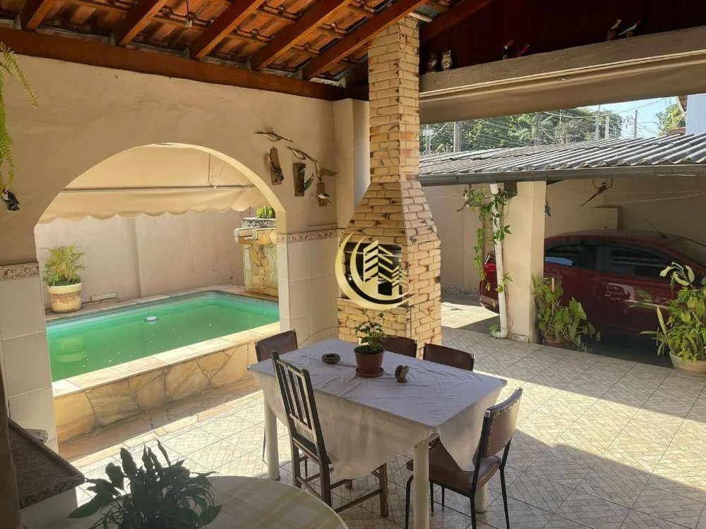 Casa, 4 quartos, 180 m² - Foto 11
