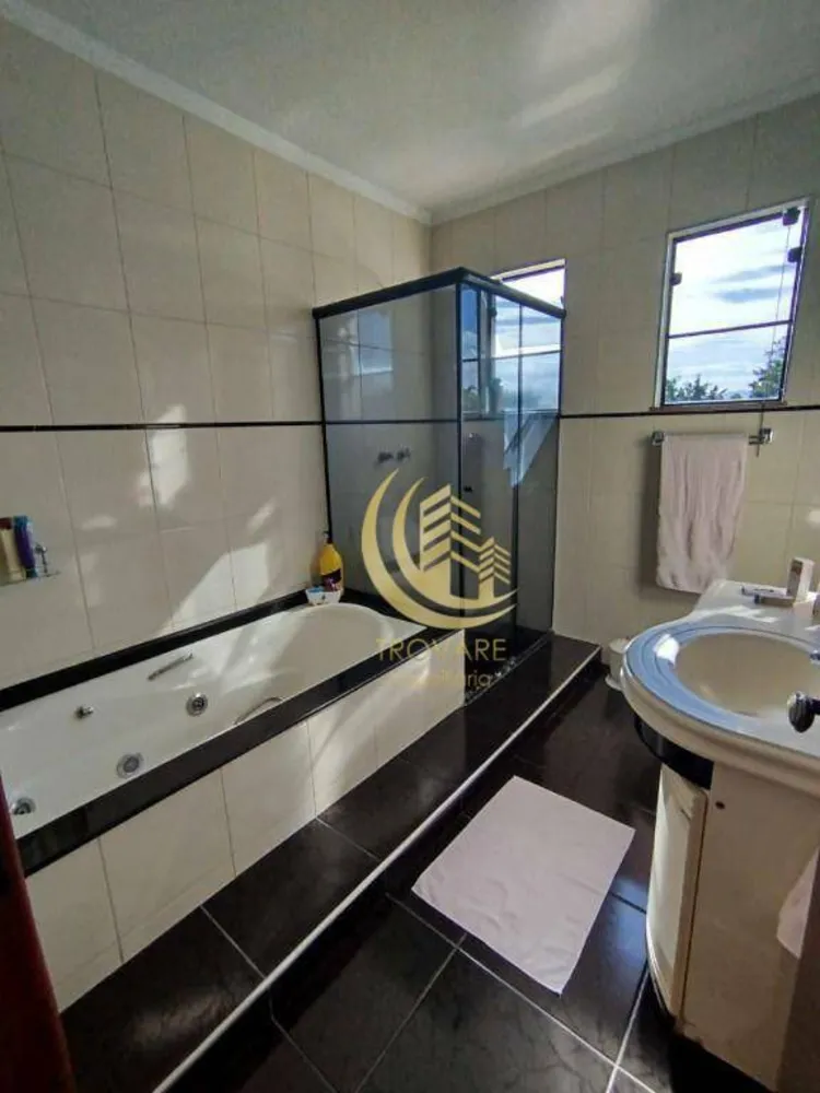 Sobrado, 6 quartos, 255 m² - Foto 2