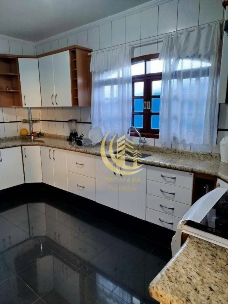 Sobrado, 6 quartos, 255 m² - Foto 6