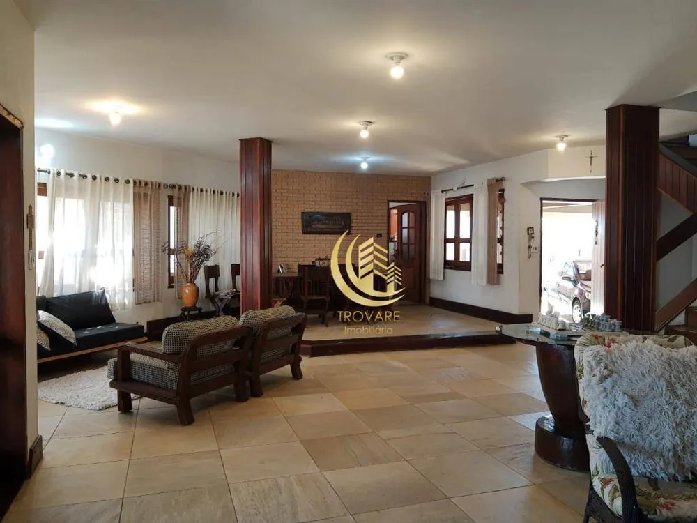 Sobrado, 3 quartos, 350 m² - Foto 1