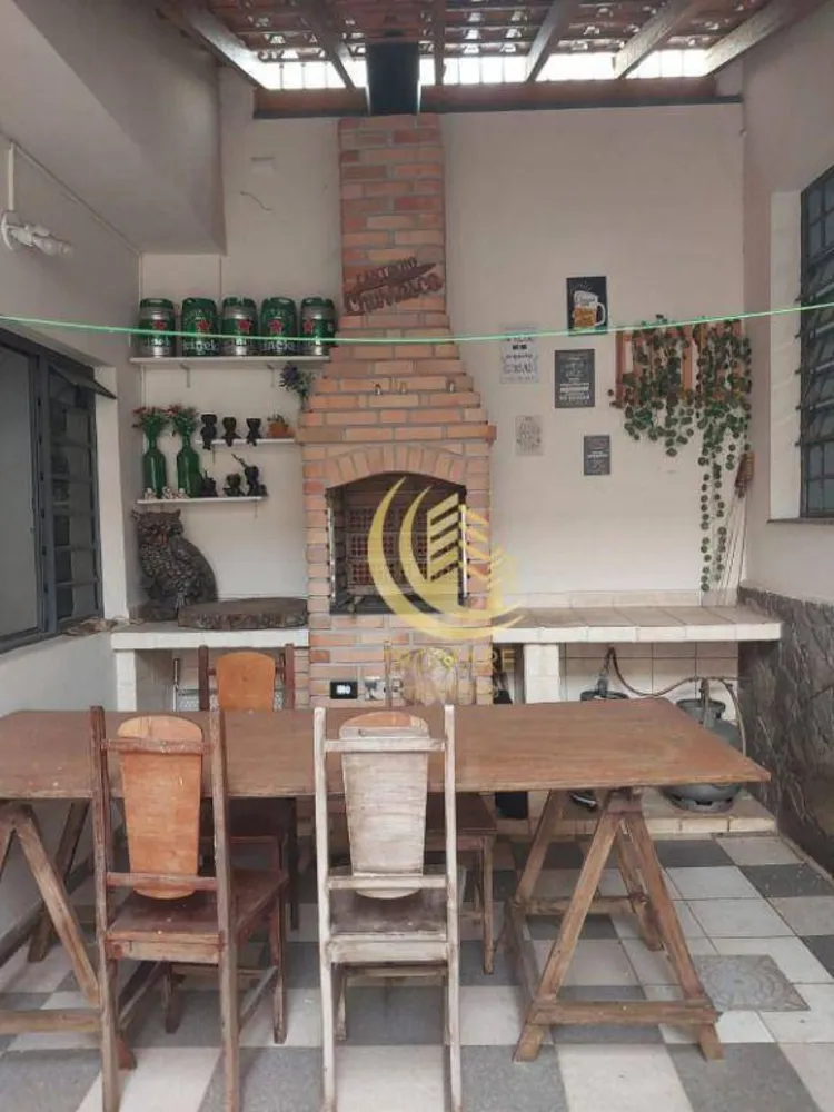 Sobrado, 4 quartos, 311 m² - Foto 1