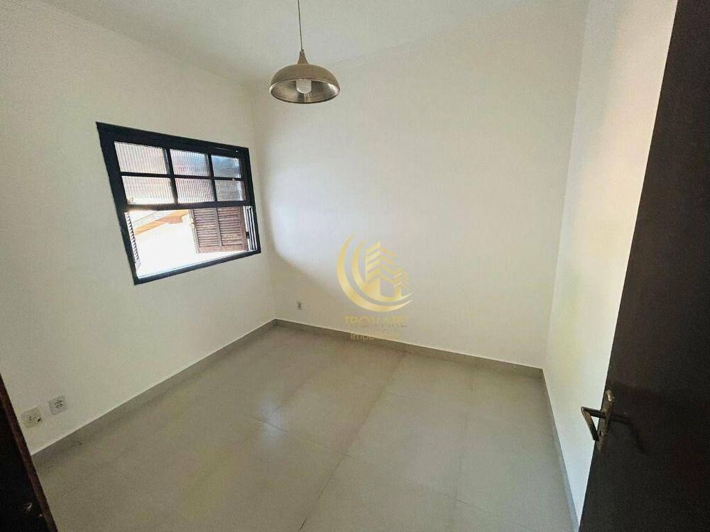 Sobrado à venda com 3 quartos, 130m² - Foto 4
