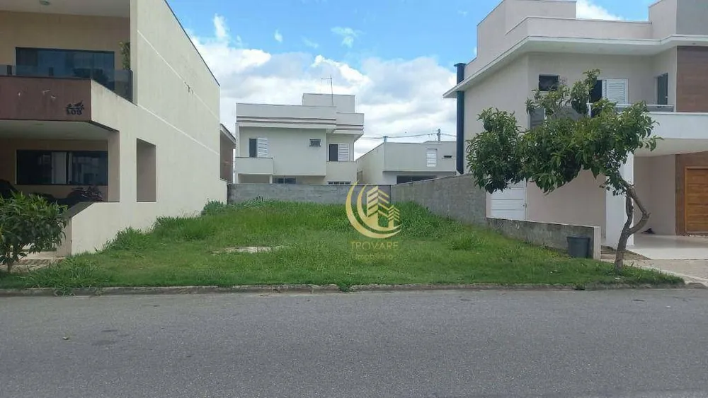 Loteamento e Condomínio, 250 m² - Foto 1