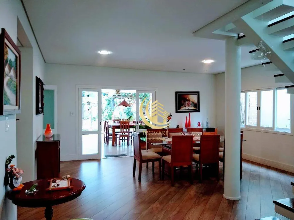 Sobrado, 4 quartos, 280 m² - Foto 1