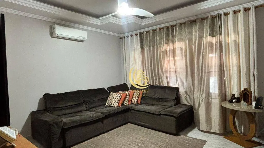 Casa, 3 quartos, 224 m² - Foto 3