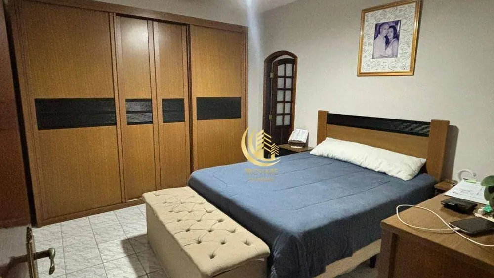 Casa, 3 quartos, 224 m² - Foto 4