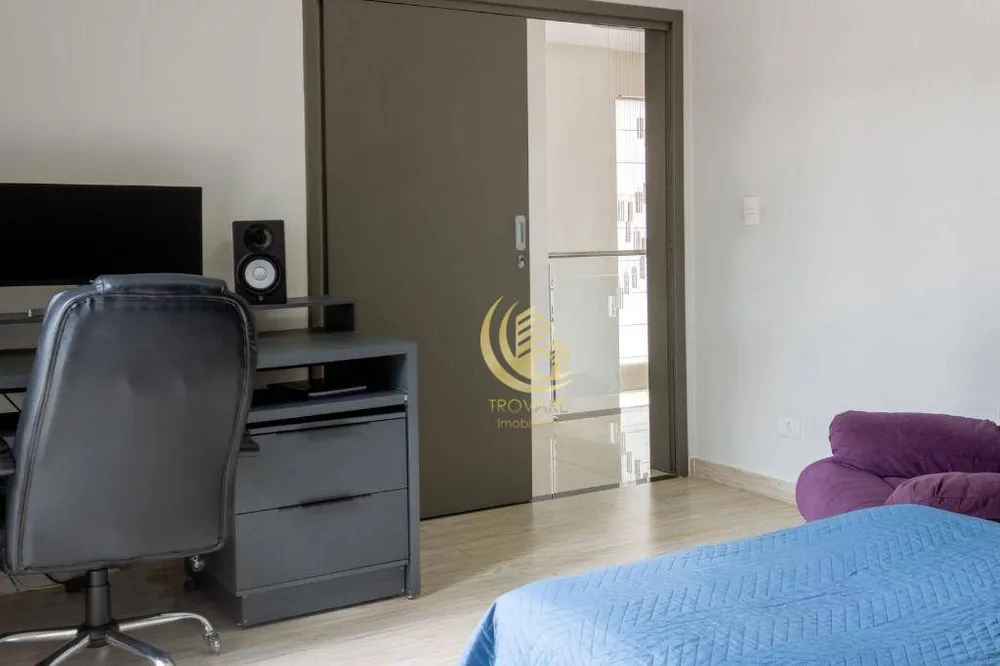 Sobrado, 3 quartos, 286 m² - Foto 2