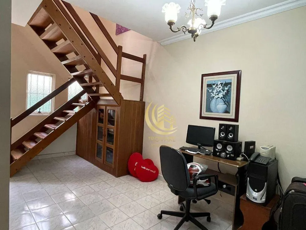 Sobrado, 3 quartos, 245 m² - Foto 4