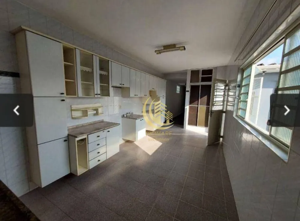 Casa, 4 quartos, 186 m² - Foto 2