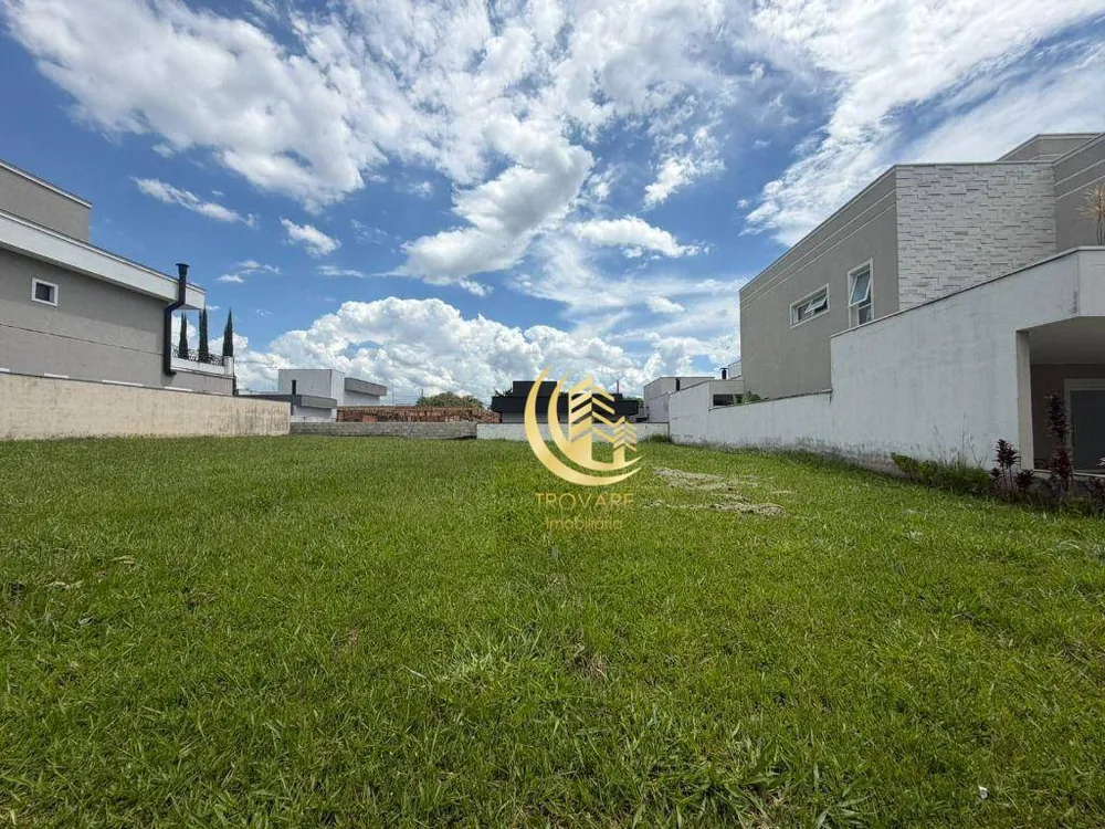 Loteamento e Condomínio, 300 m² - Foto 1