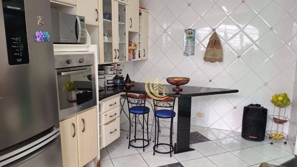 Sobrado, 3 quartos, 210 m² - Foto 7