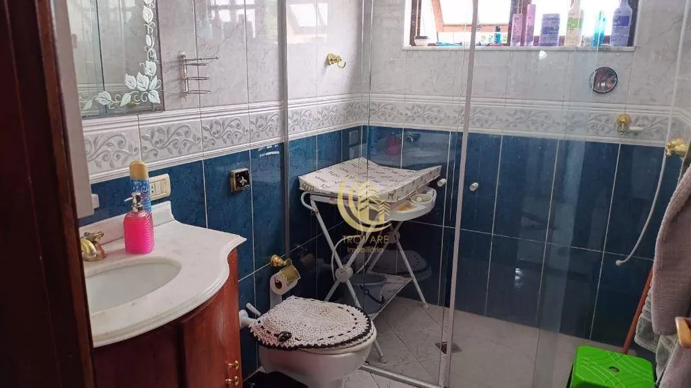 Sobrado, 3 quartos, 210 m² - Foto 2