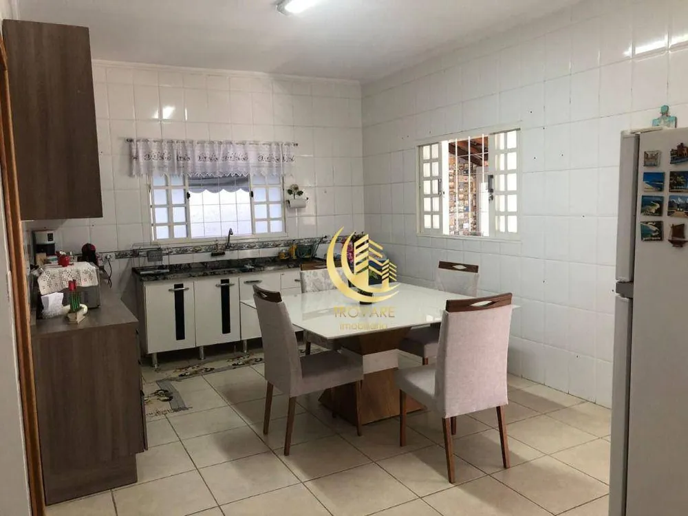 Sobrado, 3 quartos, 187 m² - Foto 3