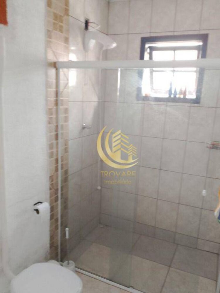Casa à venda com 4 quartos, 180m² - Foto 3