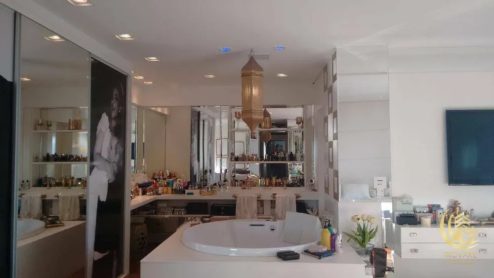 Apartamento, 3 quartos, 260 m² - Foto 12