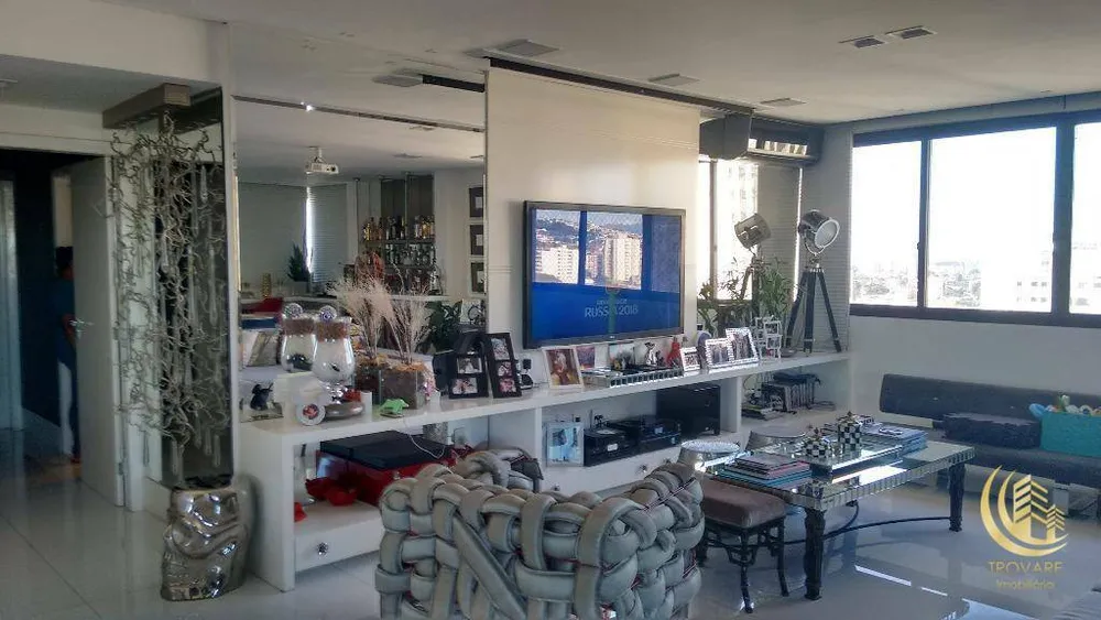 Apartamento, 3 quartos, 260 m² - Foto 3