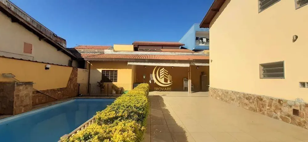 Sobrado, 4 quartos, 360 m² - Foto 1