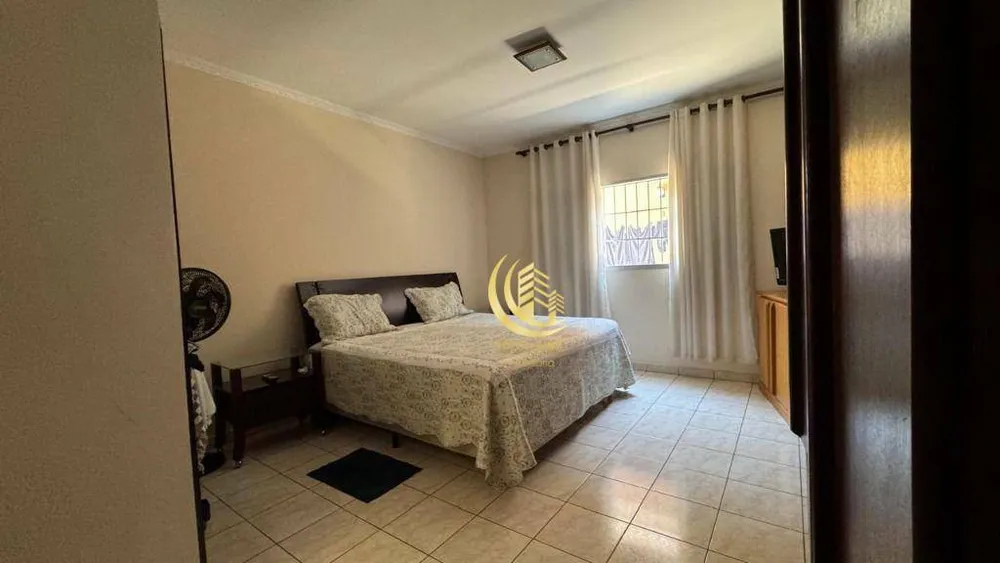 Sobrado, 4 quartos, 360 m² - Foto 4