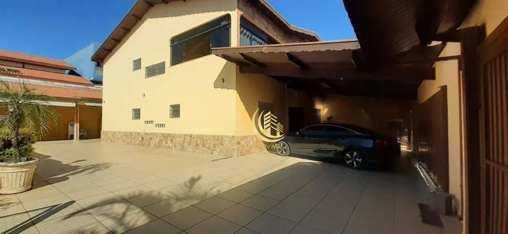 Sobrado, 4 quartos, 360 m² - Foto 2