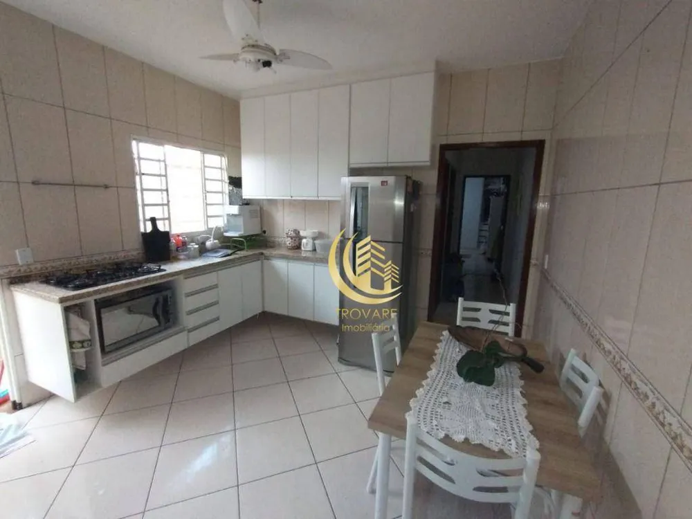 Casa, 3 quartos, 100 m² - Foto 2