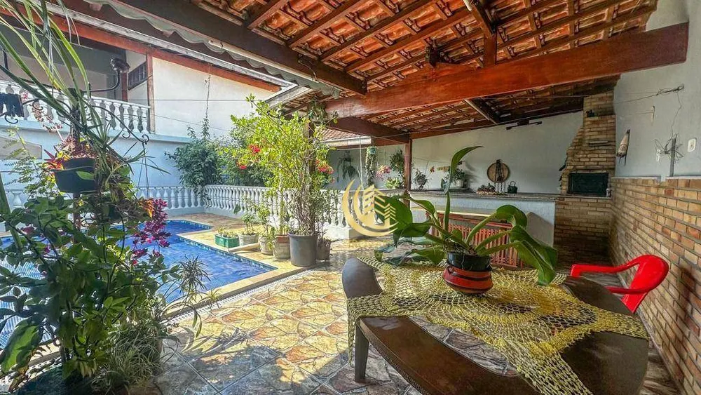 Sobrado, 4 quartos, 305 m² - Foto 4
