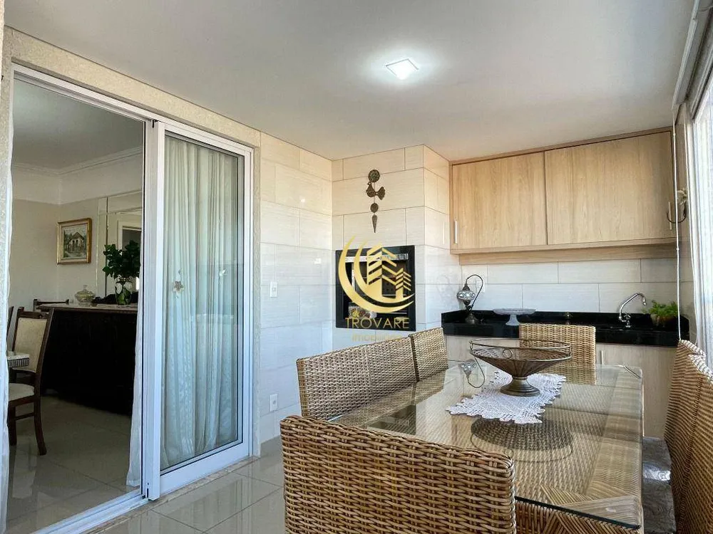 Apartamento, 4 quartos, 194 m² - Foto 2