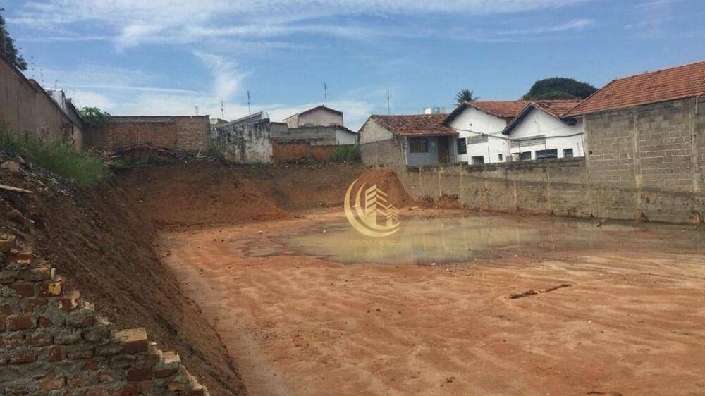 Terreno, 762 m² - Foto 1