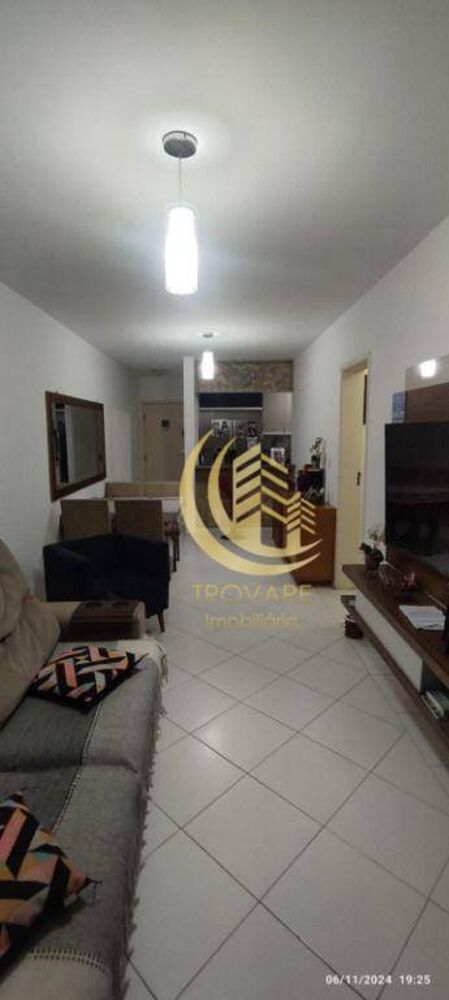 Apartamento à venda com 2 quartos, 82m² - Foto 3