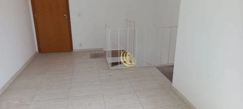 Cobertura, 4 quartos, 222 m² - Foto 2
