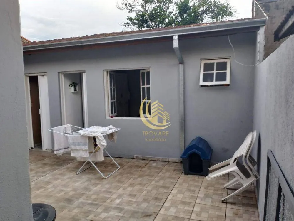 Casa, 4 quartos, 180 m² - Foto 1