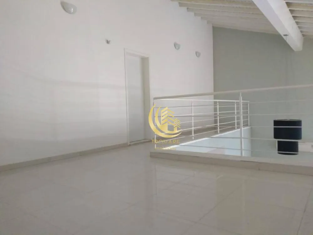 Sobrado, 4 quartos, 350 m² - Foto 1