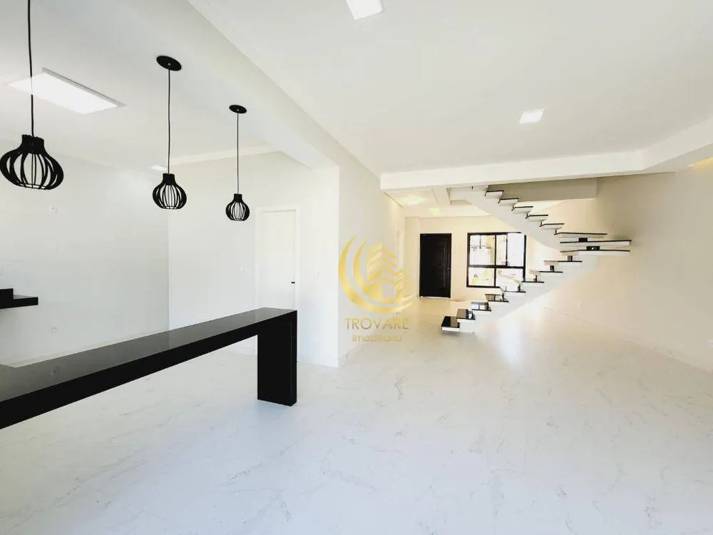 Sobrado, 3 quartos, 215 m² - Foto 6