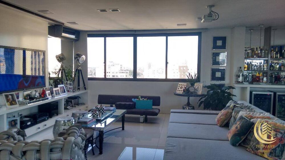 Apartamento, 3 quartos, 260 m² - Foto 2