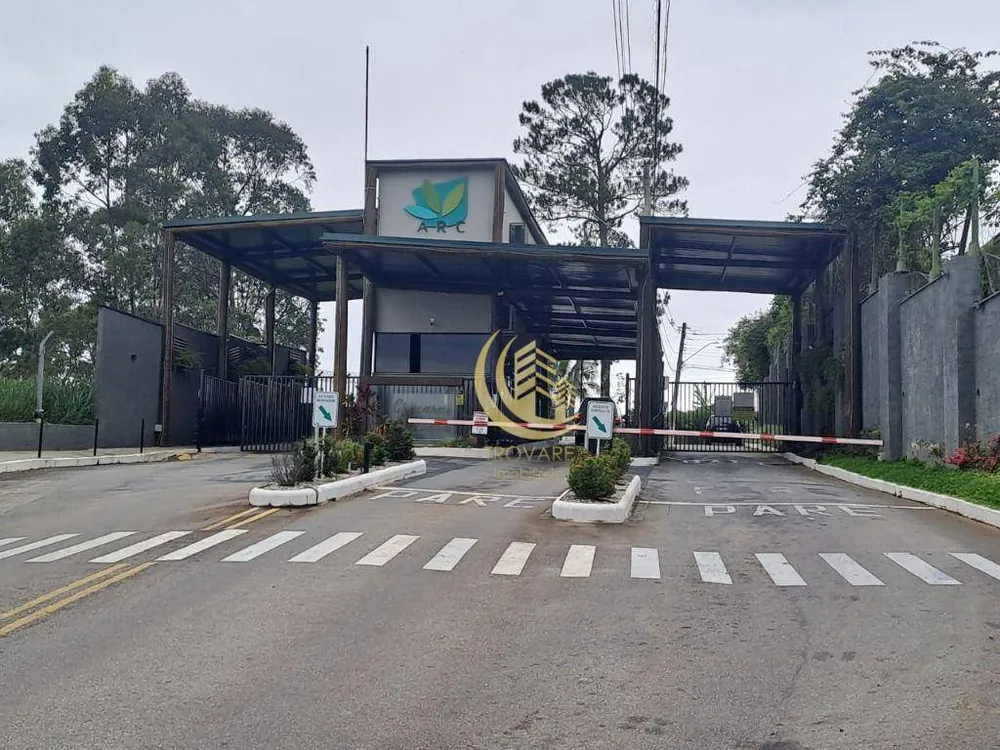 Loteamento e Condomínio, 2500 m² - Foto 1