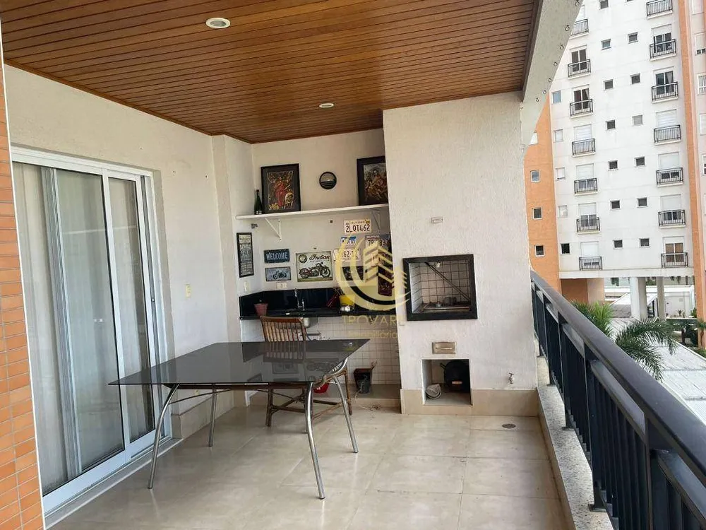 Apartamento, 3 quartos, 253 m² - Foto 2