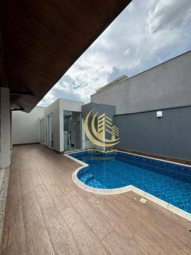 Sobrado, 3 quartos, 330 m² - Foto 1