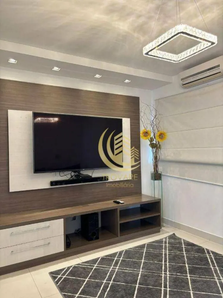 Sobrado, 3 quartos, 330 m² - Foto 2