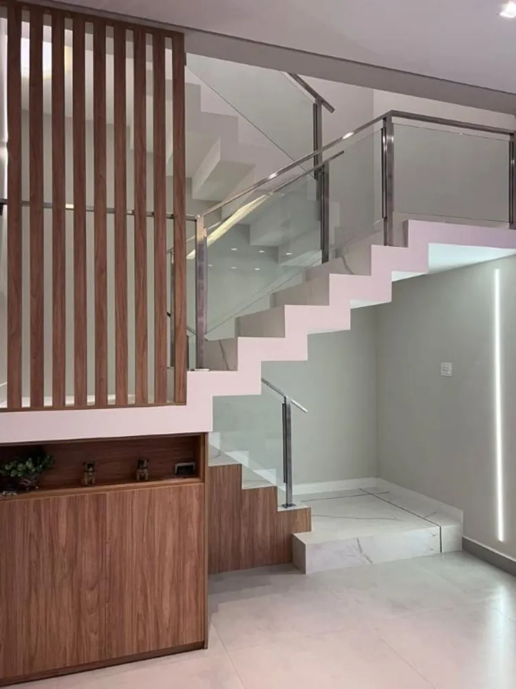 Sobrado, 4 quartos, 250 m² - Foto 2