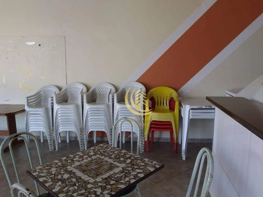 Chácara, 3 quartos, 1570 m² - Foto 8