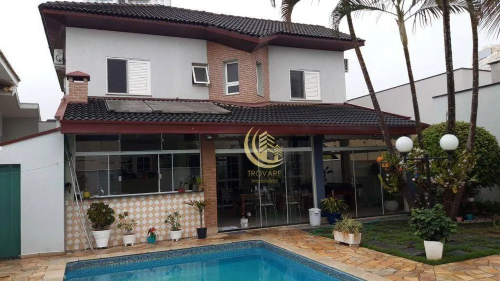 Sobrado, 4 quartos, 370 m² - Foto 1