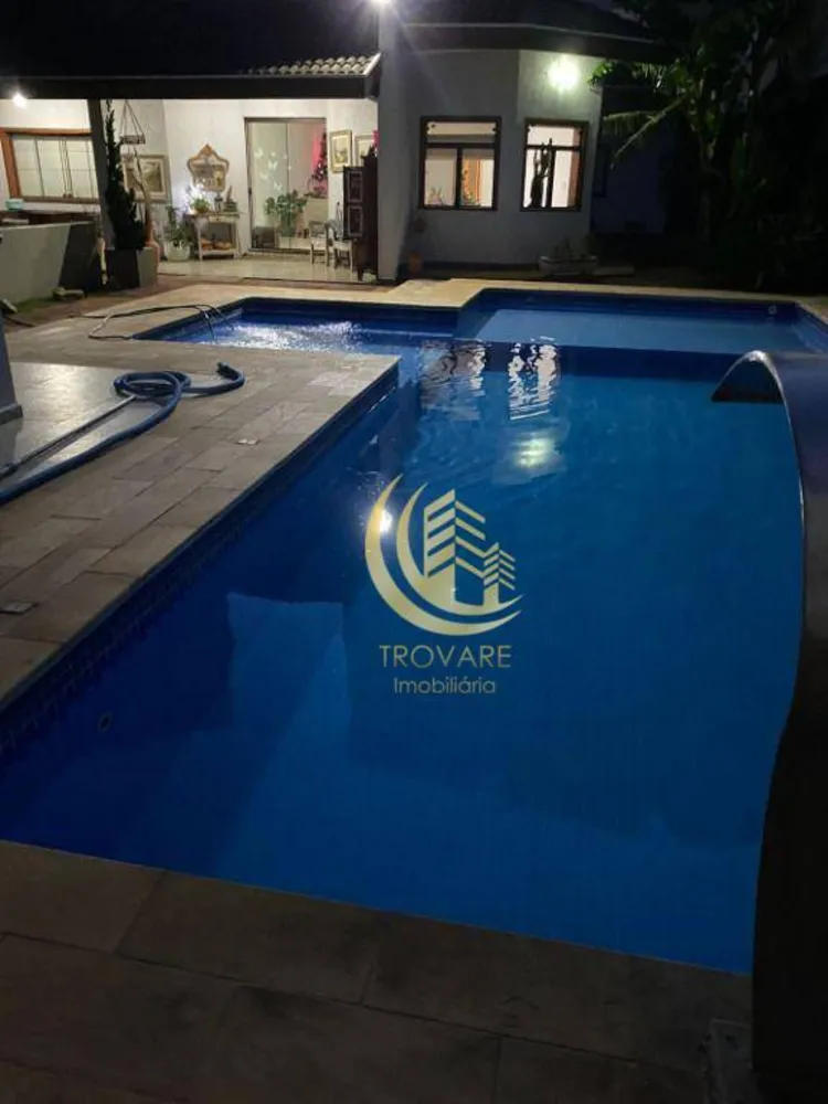 Casa, 4 quartos, 650 m² - Foto 1