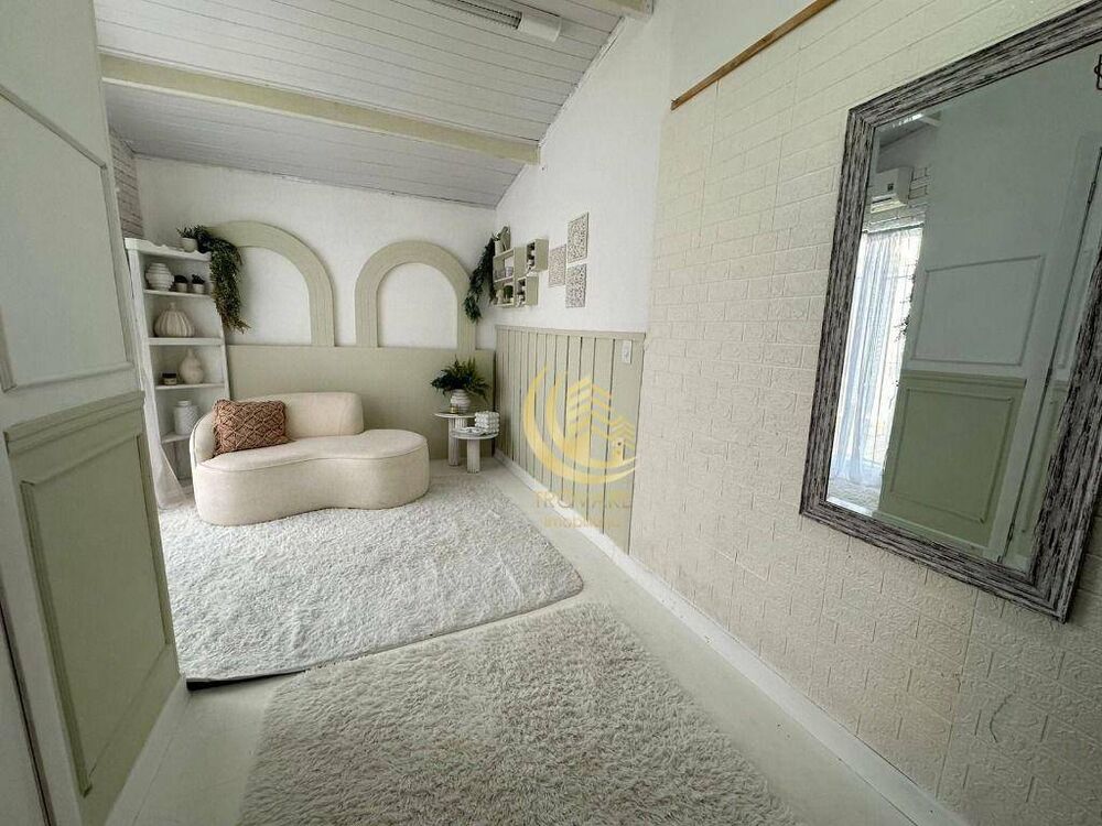 Casa, 2 quartos, 100 m² - Foto 1