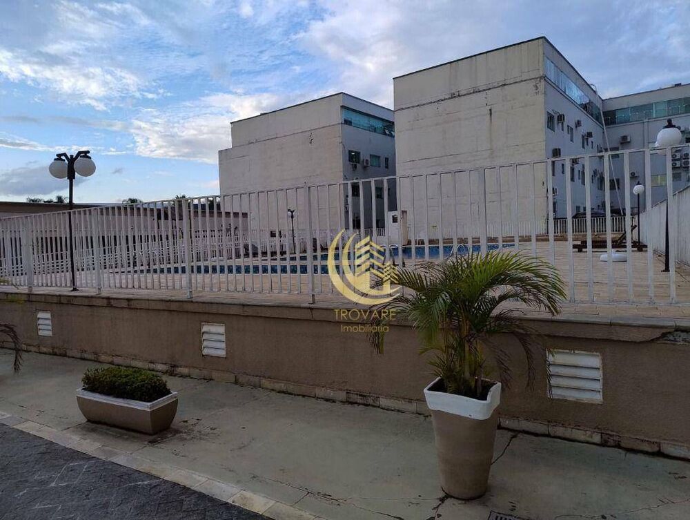 Apartamento à venda com 3 quartos, 70m² - Foto 4